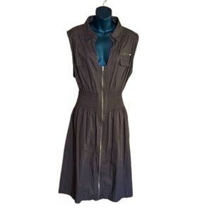 Avenue size 30/32 full front zip dress